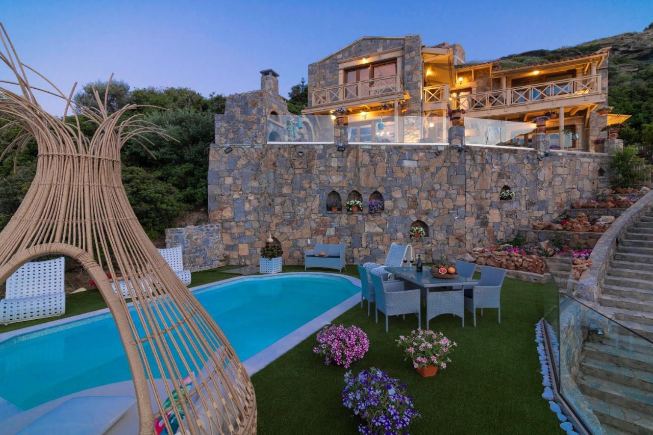 Felini Palace Agia Pelagia Exteriér fotografie