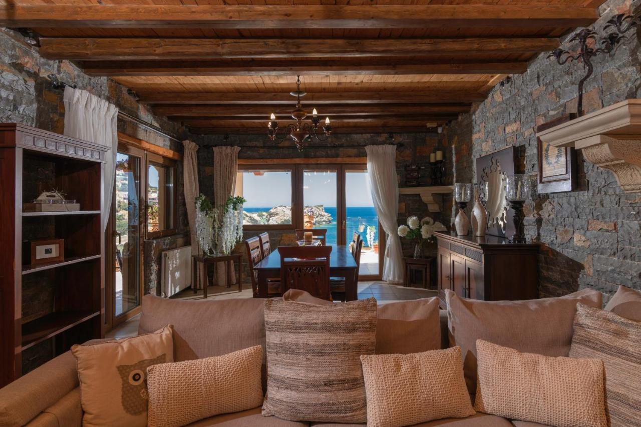 Felini Palace Agia Pelagia Exteriér fotografie