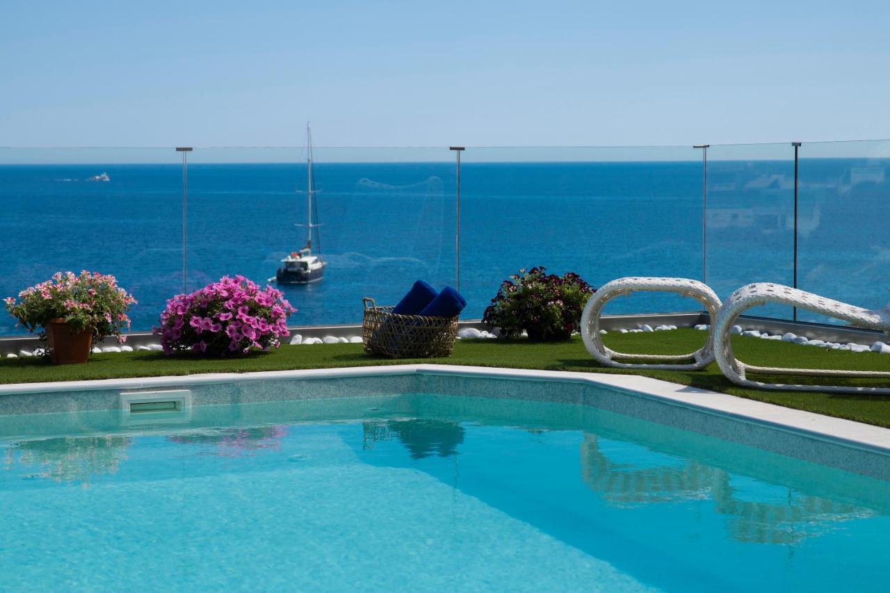 Felini Palace Agia Pelagia Exteriér fotografie
