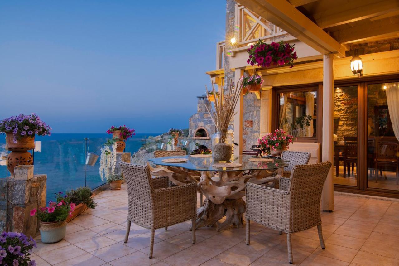 Felini Palace Agia Pelagia Exteriér fotografie